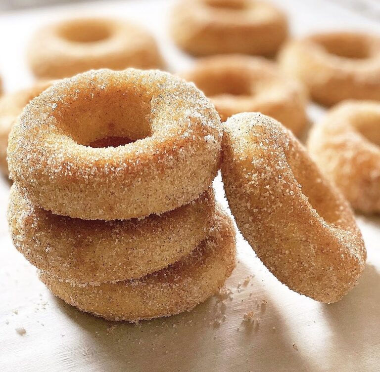 Baked Vanilla Cake Donuts