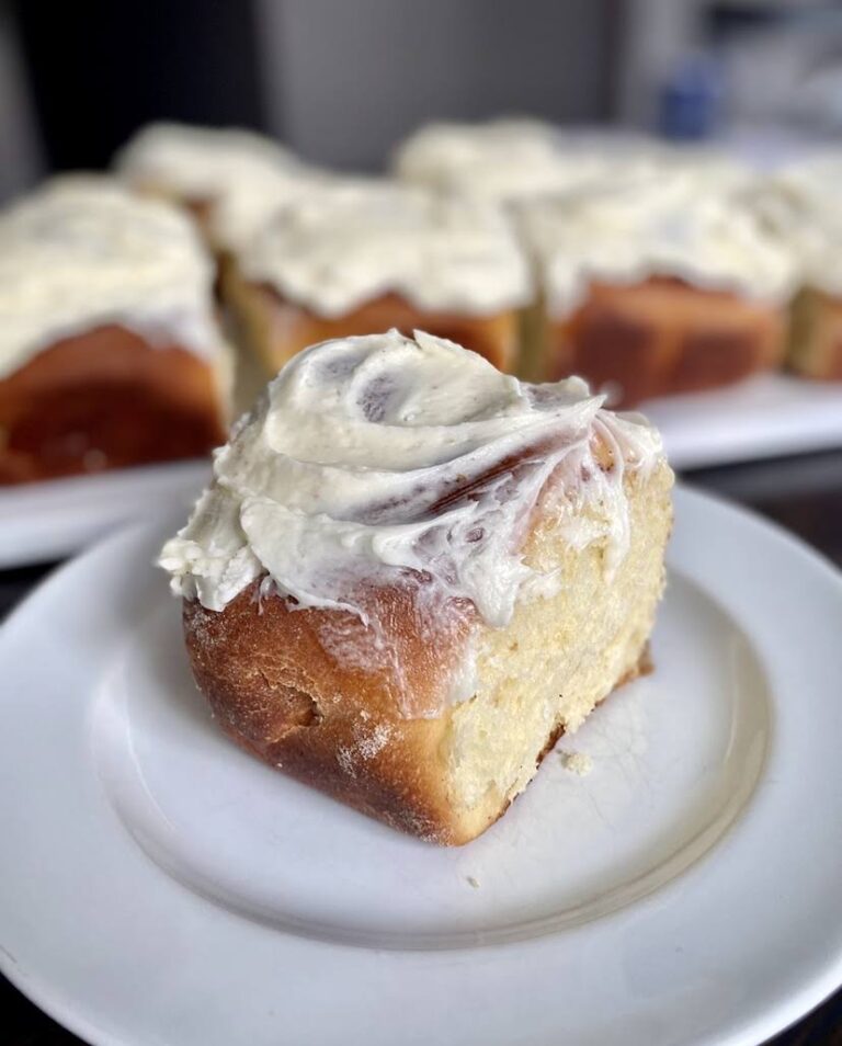 The Best Homemade Cinnamon Rolls