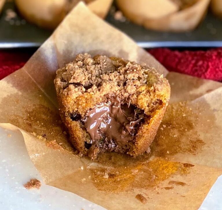 Nutella Filled Pumpkin Streusel Muffins