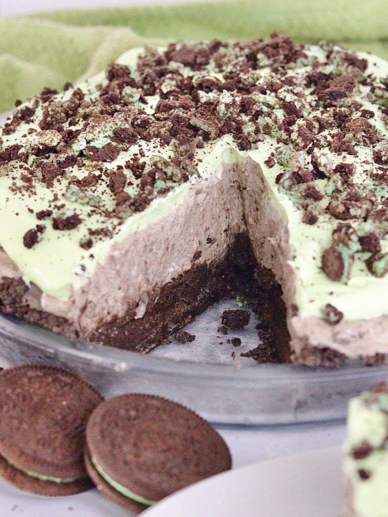 Mint Oreo Truffle Cream Pie